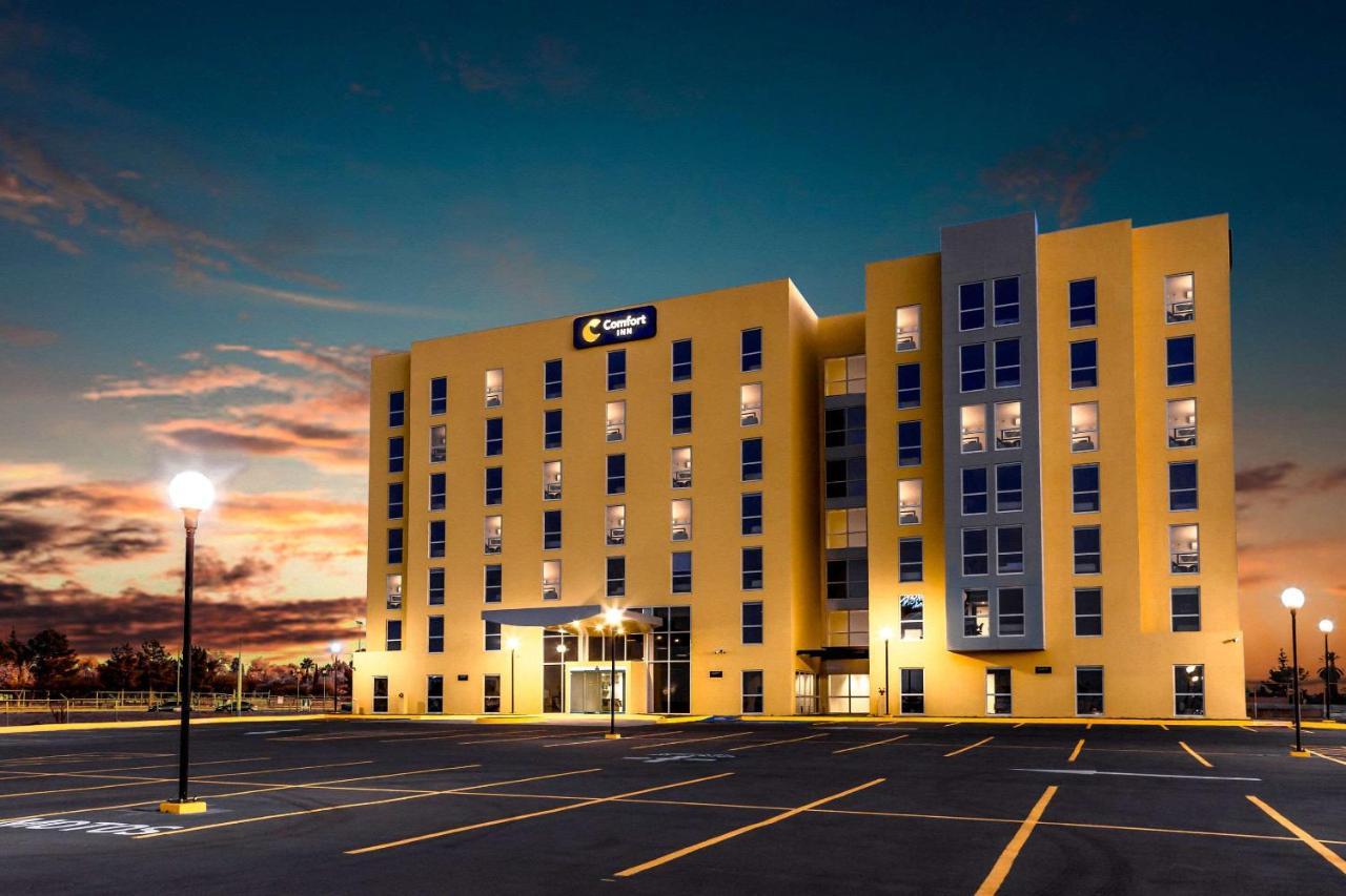 Comfort Inn Delicias Esterno foto